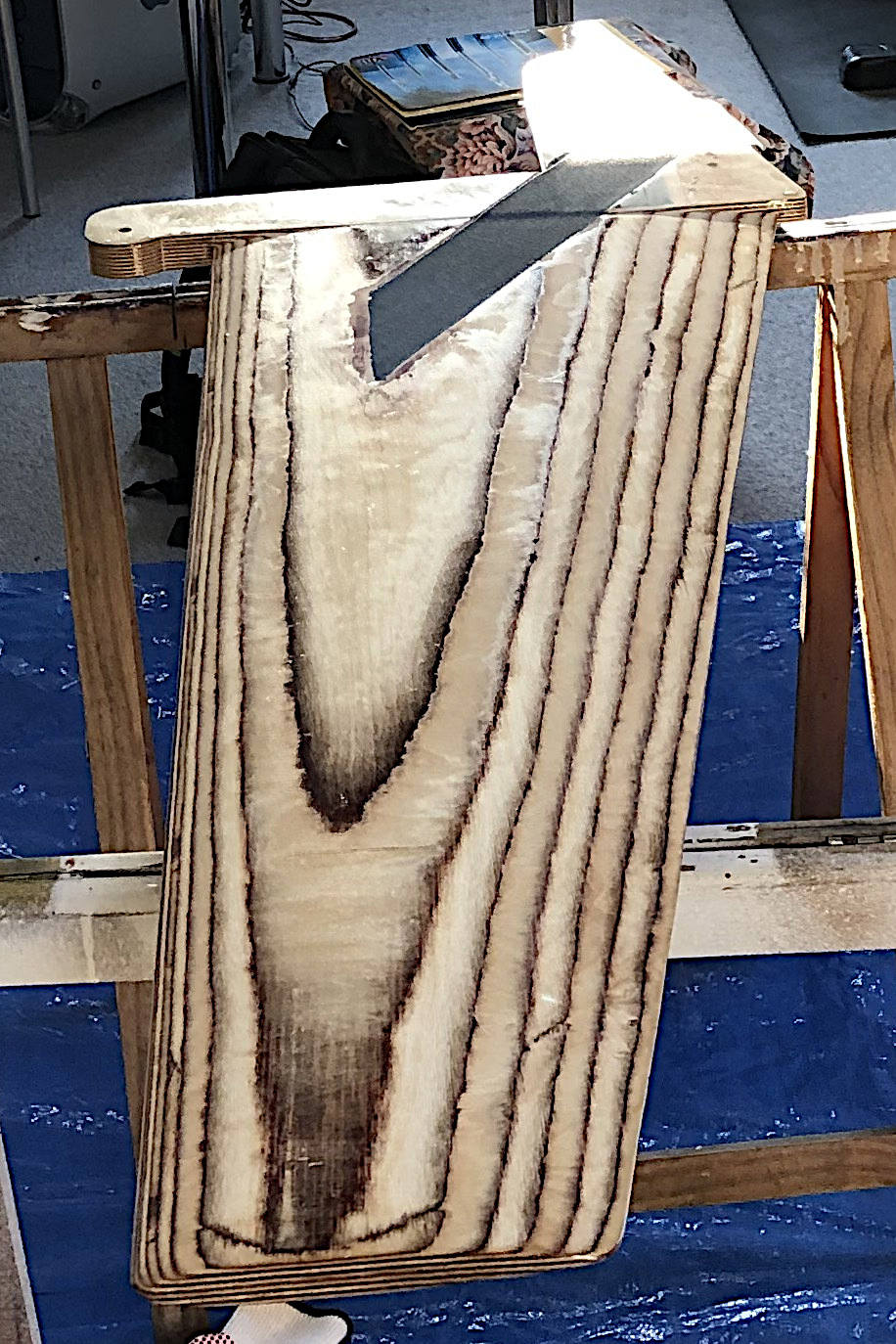 Das neue Schwert mit Kohlefaserbandage